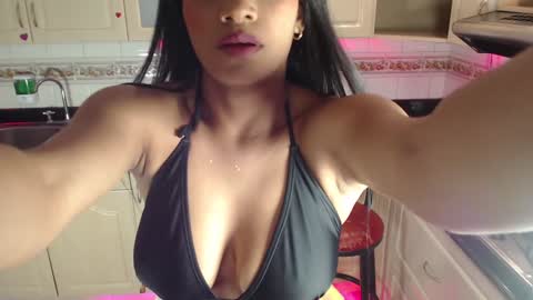 Emily  online show from 12/19/24, 03:52