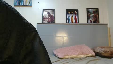 Emilly online show from 03/02/25, 08:50