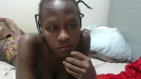 Emilly online show from 04/23/26, 09:50