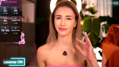 Emily online show from 11/04/25, 06:12