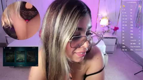 emilyricci_ online show from 04/23/26, 11:07