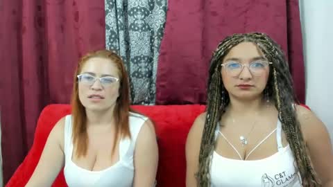 Snapshot of emilyriskhot chatting on 03/05/25, 12:16 emily friends online show from 03/05/25, 12:16