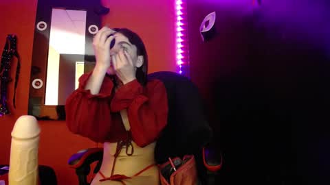 Emily online show from 10/11/25, 04:16