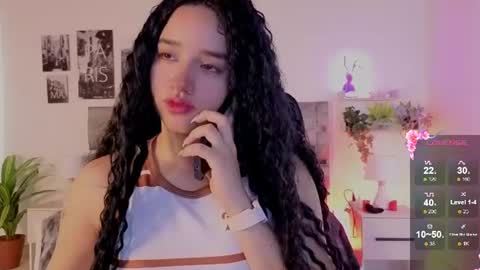 Snapshot of emilyrousex chatting on 07/22/26, 04:32 emilyrousex online show from 07/22/26, 04:32