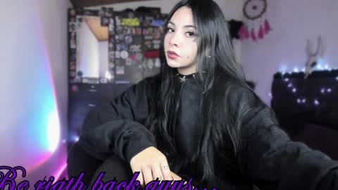  Emily Support me to have 100 likes plx online show from 12/02/24, 09:17