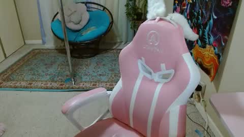 Snapshot of emilyshaze chatting on 02/08/25, 07:37 emily haze online show from 02/08/25, 07:37