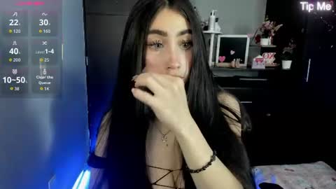 Emy online show from 06/19/26, 12:04