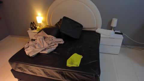 EMILY online show from 03/08/26, 02:04