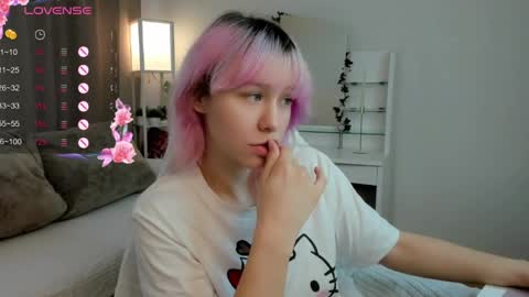 Betty online show from 06/04/26, 01:11