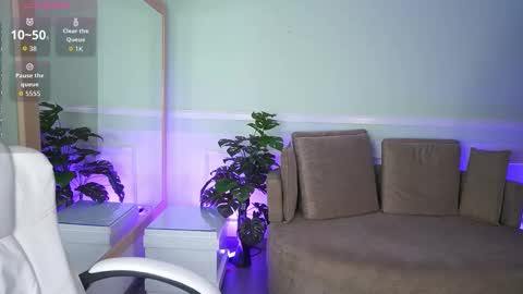 Emily Turner  online show from 02/21/26, 07:04