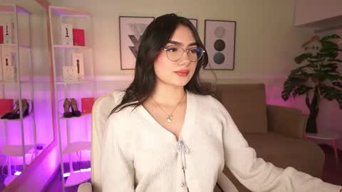 Emily Turner  online show from 04/10/26, 07:18