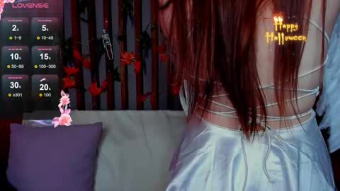 Emily online show from 10/31/25, 04:13