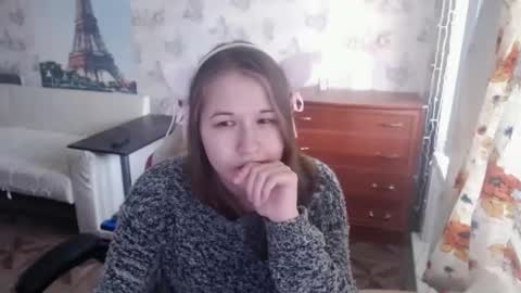 Snapshot of emilyway chatting on 02/21/25, 12:06 emilyway online show from 02/21/25, 12:06
