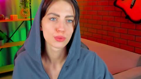Snapshot of emilywiled chatting on 12/05/24, 09:17 Emily online show from 12/05/24, 09:17