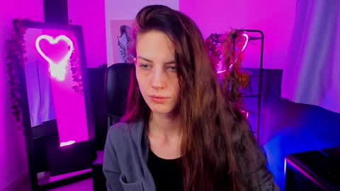 Snapshot of emilywiled chatting on 01/03/25, 08:21 Emily online show from 01/03/25, 08:21