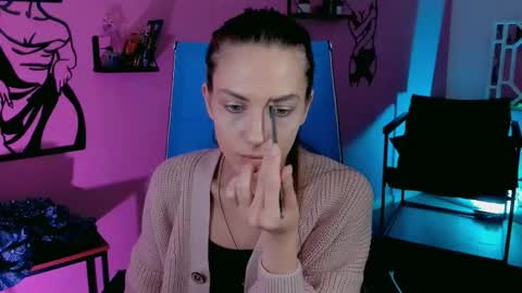 Snapshot of emilywiled chatting on 09/27/25, 08:52 Emily online show from 09/27/25, 08:52