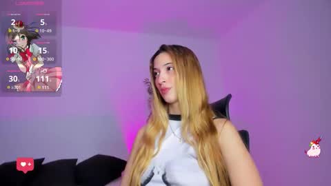 Snapshot of emilywillis8 chatting on 09/10/25, 12:27 E M I L Y online show from 09/10/25, 12:27