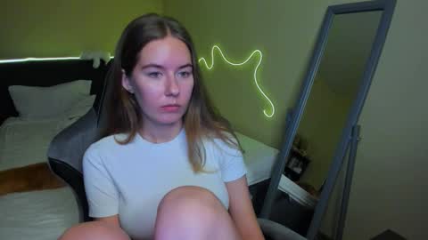 Emily online show from 11/30/25, 04:44