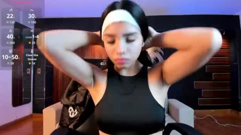 Snapshot of emilyy_lopez chatting on 08/04/26, 02:41 Emilyy lopez online show from 08/04/26, 02:41