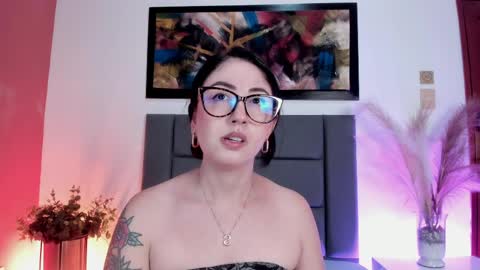 Emilyy Watson online show from 04/09/26, 06:19