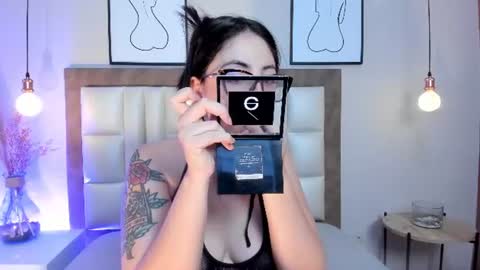 Emilyy Watson online show from 06/08/26, 12:16
