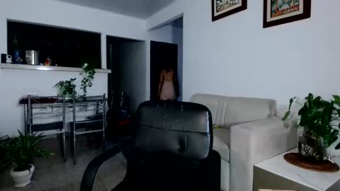 emma______1996 online show from 06/02/26, 06:15