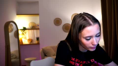 Your Emma online show from 12/07/24, 05:26