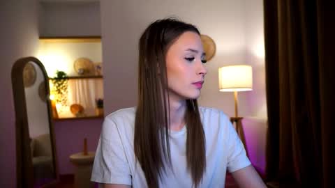 Your Emma online show from 12/21/24, 03:25