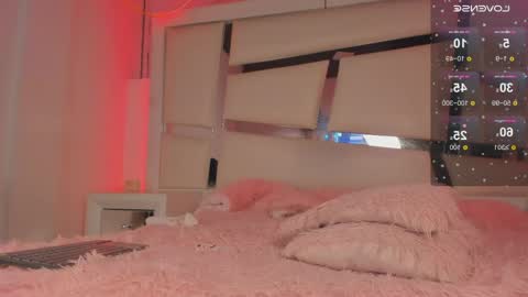emma__js_ online show from 05/13/26, 09:06