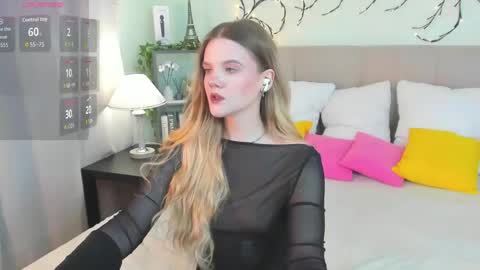 emma__peach online show from 05/09/26, 09:03