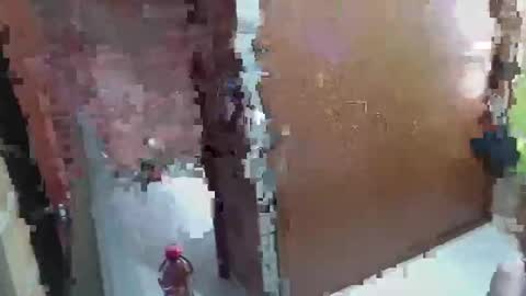 Emma online show from 04/16/26, 09:04