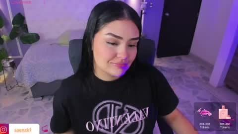 Snapshot of emma_brown022 chatting on 05/23/26, 12:31 emma online show from 05/23/26, 12:31