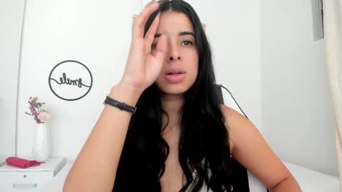 Emma Castillo online show from 02/14/25, 01:34