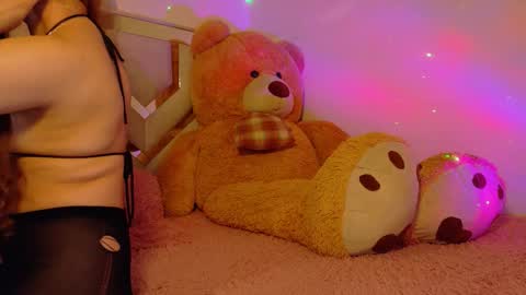  Emma  online show from 09/23/25, 11:30