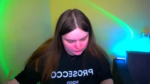 Eva online show from 09/21/25, 01:24