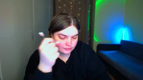 Eva online show from 11/14/25, 01:10