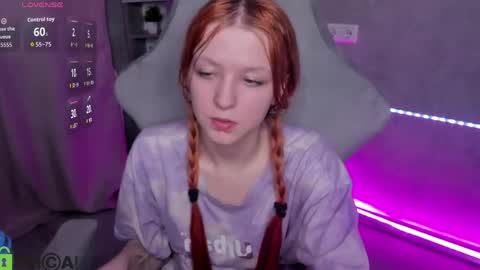 Snapshot of emma_dusk chatting on 05/15/26, 11:45 Emma online show from 05/15/26, 11:45