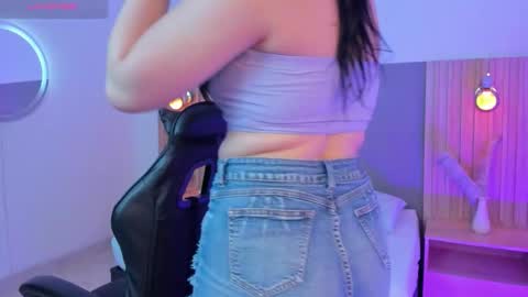 E M M A online show from 02/02/26, 09:57