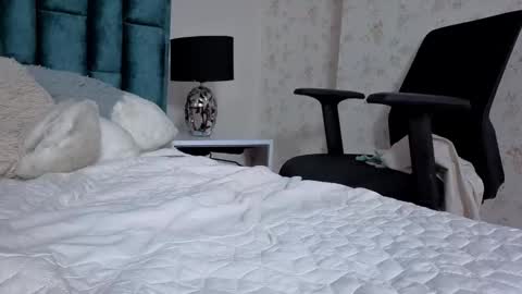 Emma online show from 02/02/26, 07:56