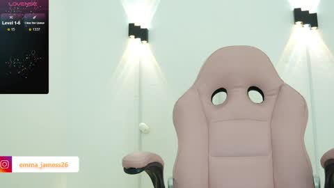 emma_jamess online show from 04/24/26, 04:04