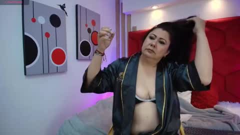 Emma 3 online show from 04/16/26, 12:50