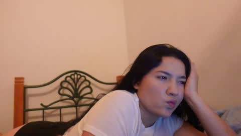 emma_johnson_ online show from 10/10/25, 03:49