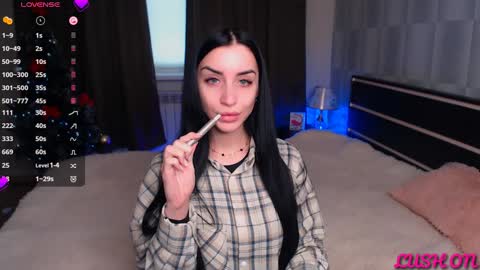 Snapshot of emma_jordan chatting on 01/23/25, 11:48 Emma online show from 01/23/25, 11:48