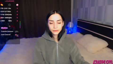 Snapshot of emma_jordan chatting on 02/01/25, 12:16 Emma online show from 02/01/25, 12:16
