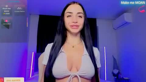 Emma online show from 10/26/25, 05:08