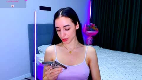 Snapshot of emma_jordan chatting on 03/28/26, 10:04 Emma online show from 03/28/26, 10:04