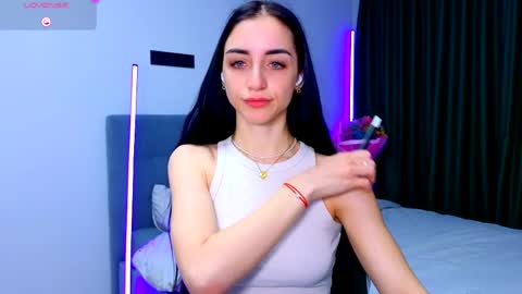 Snapshot of emma_jordan chatting on 04/08/26, 03:01 Emma online show from 04/08/26, 03:01