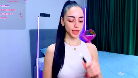 Snapshot of emma_jordan chatting on 04/16/26, 10:27 Emma online show from 04/16/26, 10:27