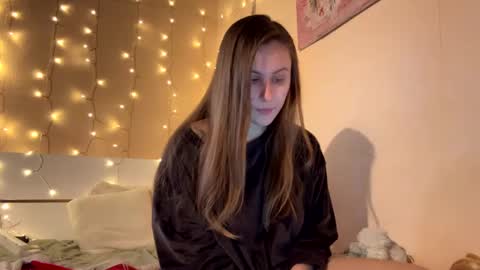 emma_just online show from 02/20/25, 10:48