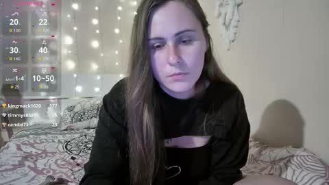 emma_just online show from 09/12/25, 07:36